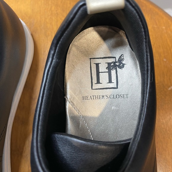 Heather’s Closet Sneakers - Picture 5 of 6